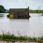 Wisconsin experiences flooding as Mississippi River overflows its banks