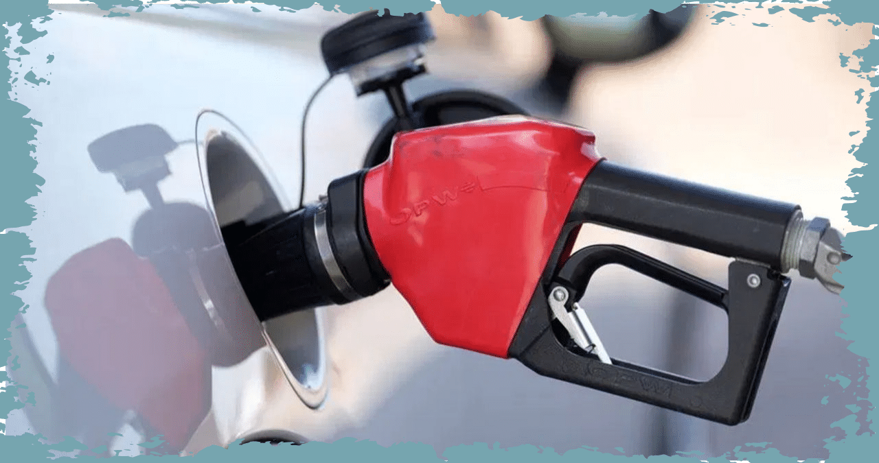 Iowa Gas Prices Fall While National Diesel Costs Rise Amid Hurricane Threats