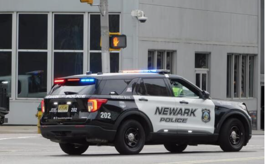 Police Arrest Suspect Following Stabbing Incident in Newark