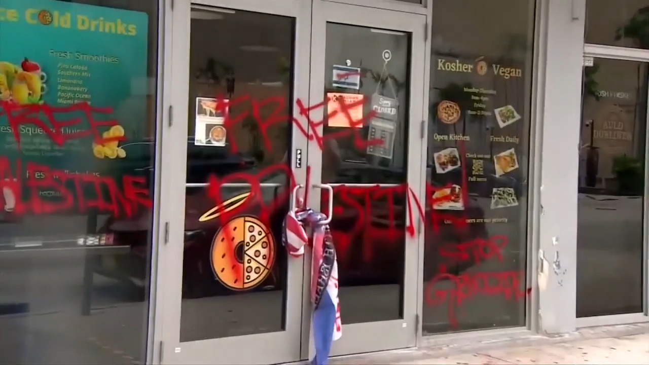 Man arrested after alleged antisemitic vandalism aimed at Miami bagel shop